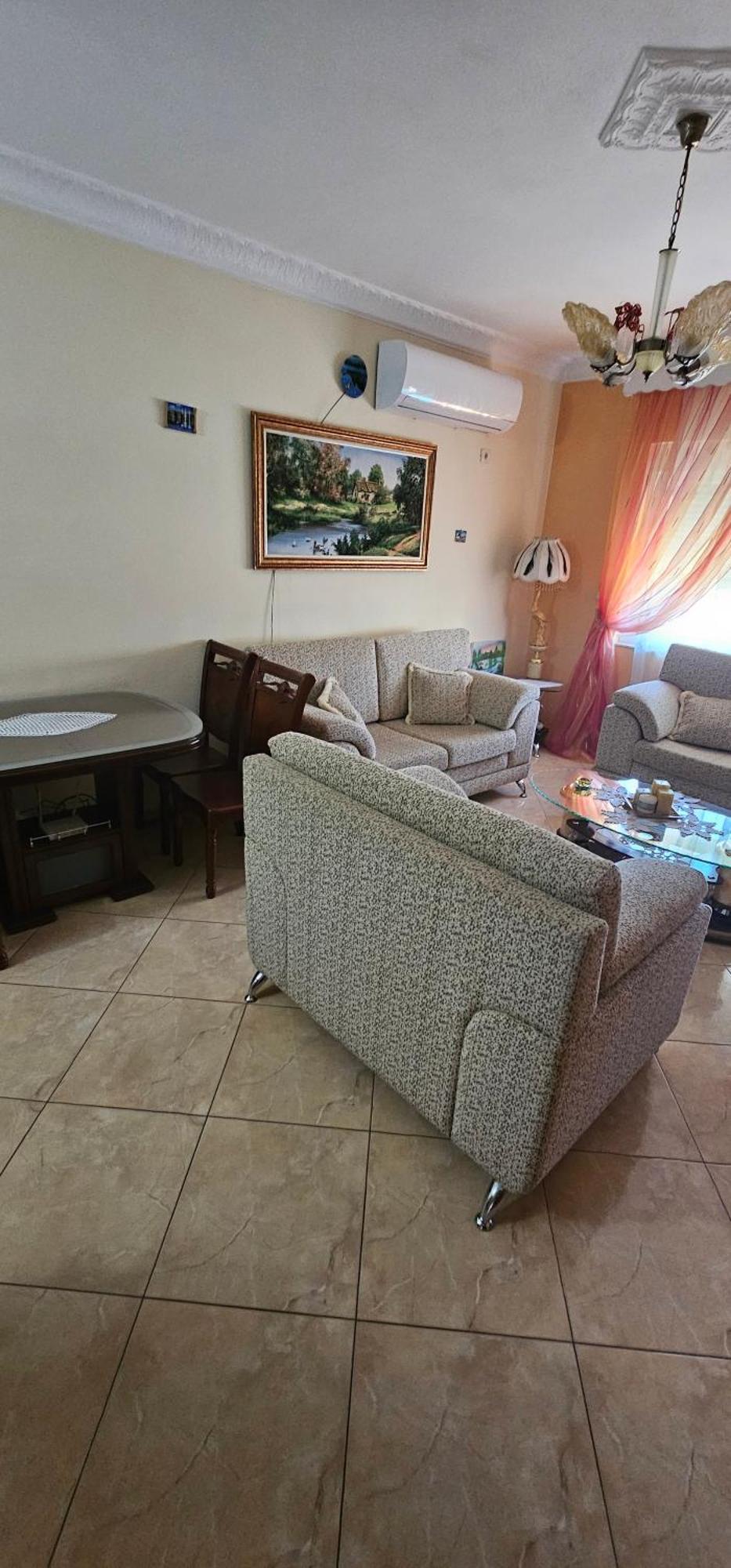Villa Topuzi First Floor Pogradec